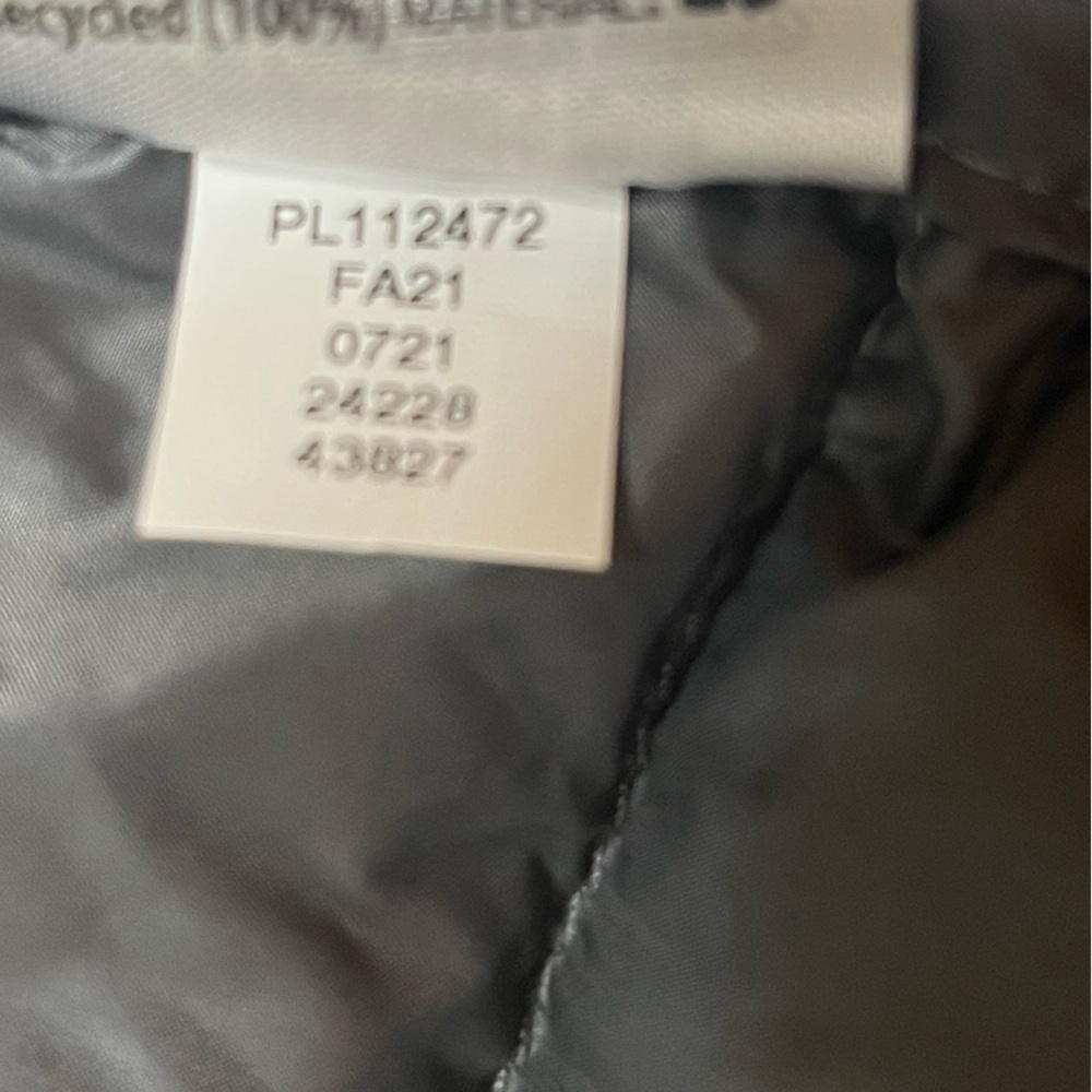 NWT Charter Club Gray Puffer Vest Size Medium - Picture 10 of 14